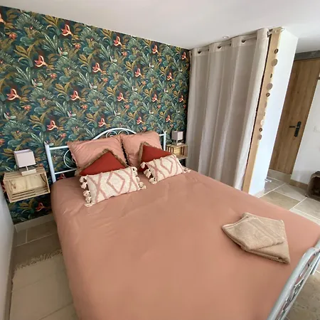 Le Dolmen, Charme Sport Et Detente