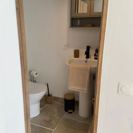 Vakantiehuis Le Dolmen, Charme Sport Et Detente Saint-Chels