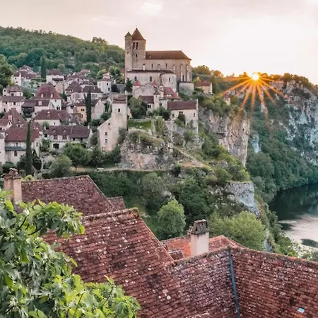 Vakantiehuis Le Dolmen, Charme Sport Et Detente *