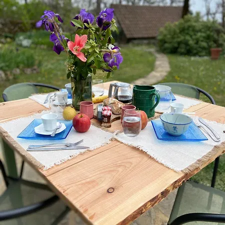 펜션 Le Dolmen, Charme Sport Et Detente