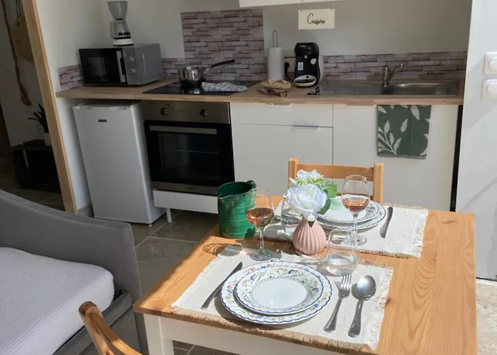 Le Dolmen, Charme Sport Et Detente Holiday home *