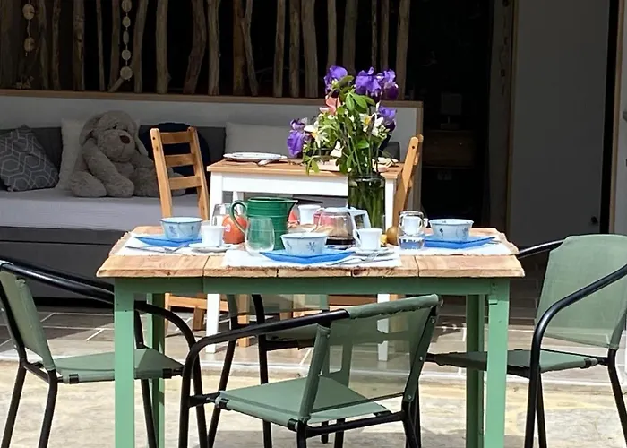 Holiday home Le Dolmen, Charme Sport Et Detente Saint-Chels