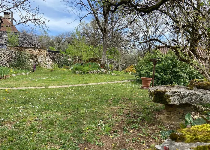 Le Dolmen, Charme Sport Et Detente Holiday home
