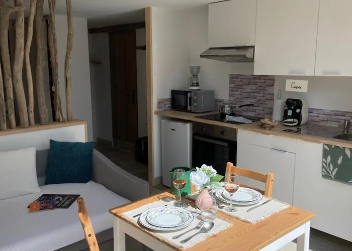 Le Dolmen, Charme Sport Et Detente *